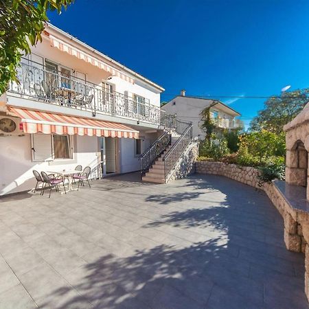 קריקווניצה Apartments Carmen מראה חיצוני תמונה