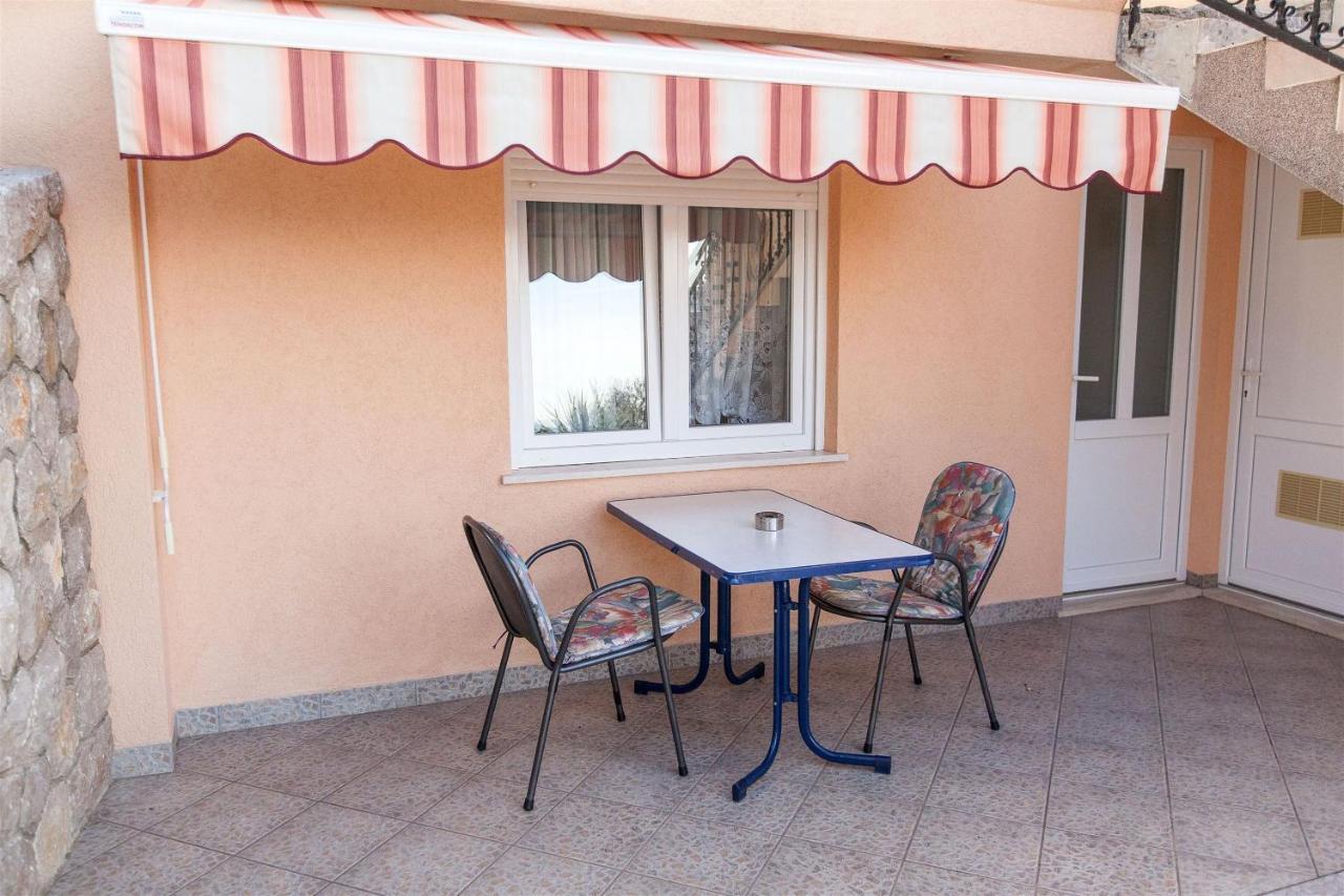 קריקווניצה Apartments Carmen מראה חיצוני תמונה
